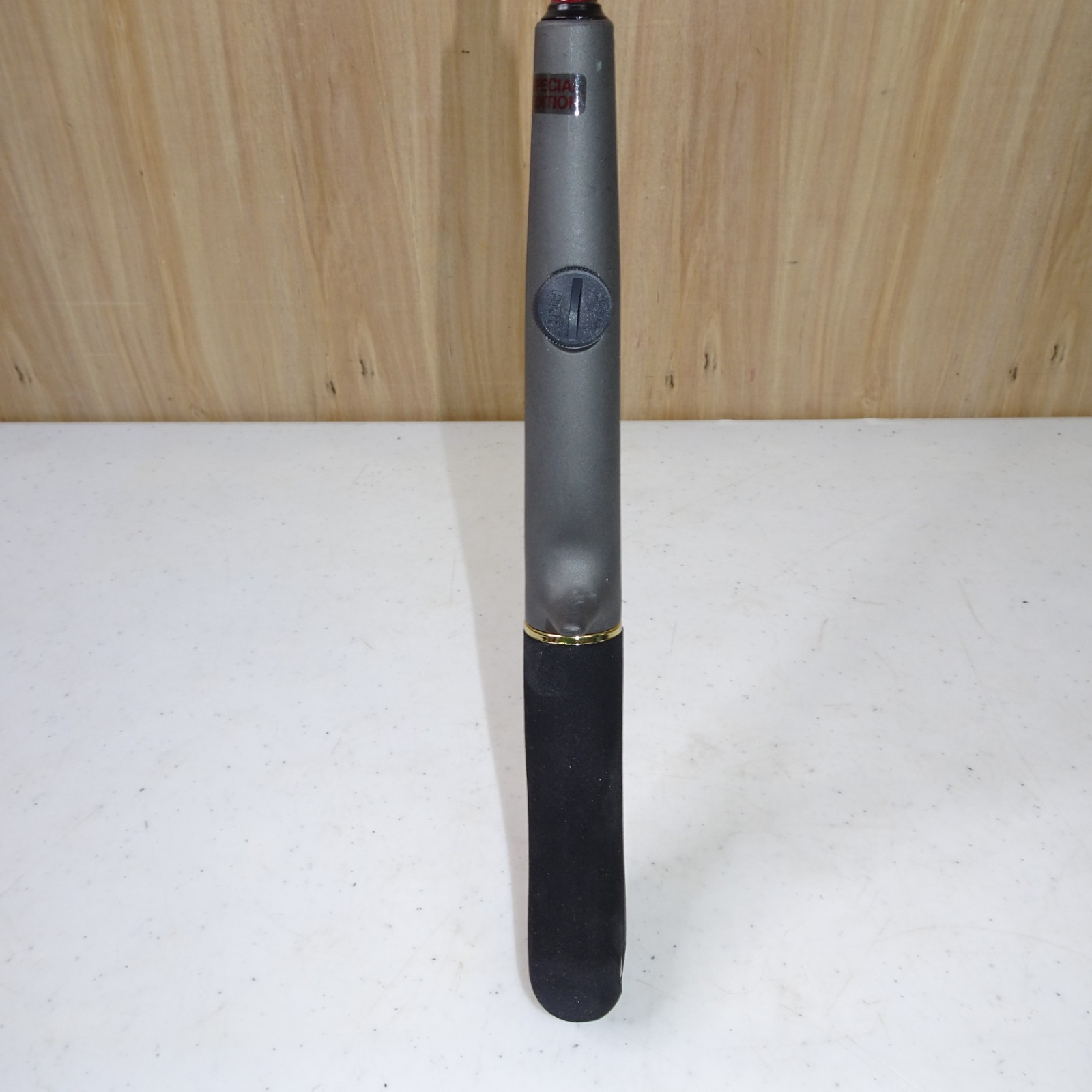 NEW NOS Berkley Grayfite Graphite Composite 5’2″ Baitcasting Fishing Rod GF12ML