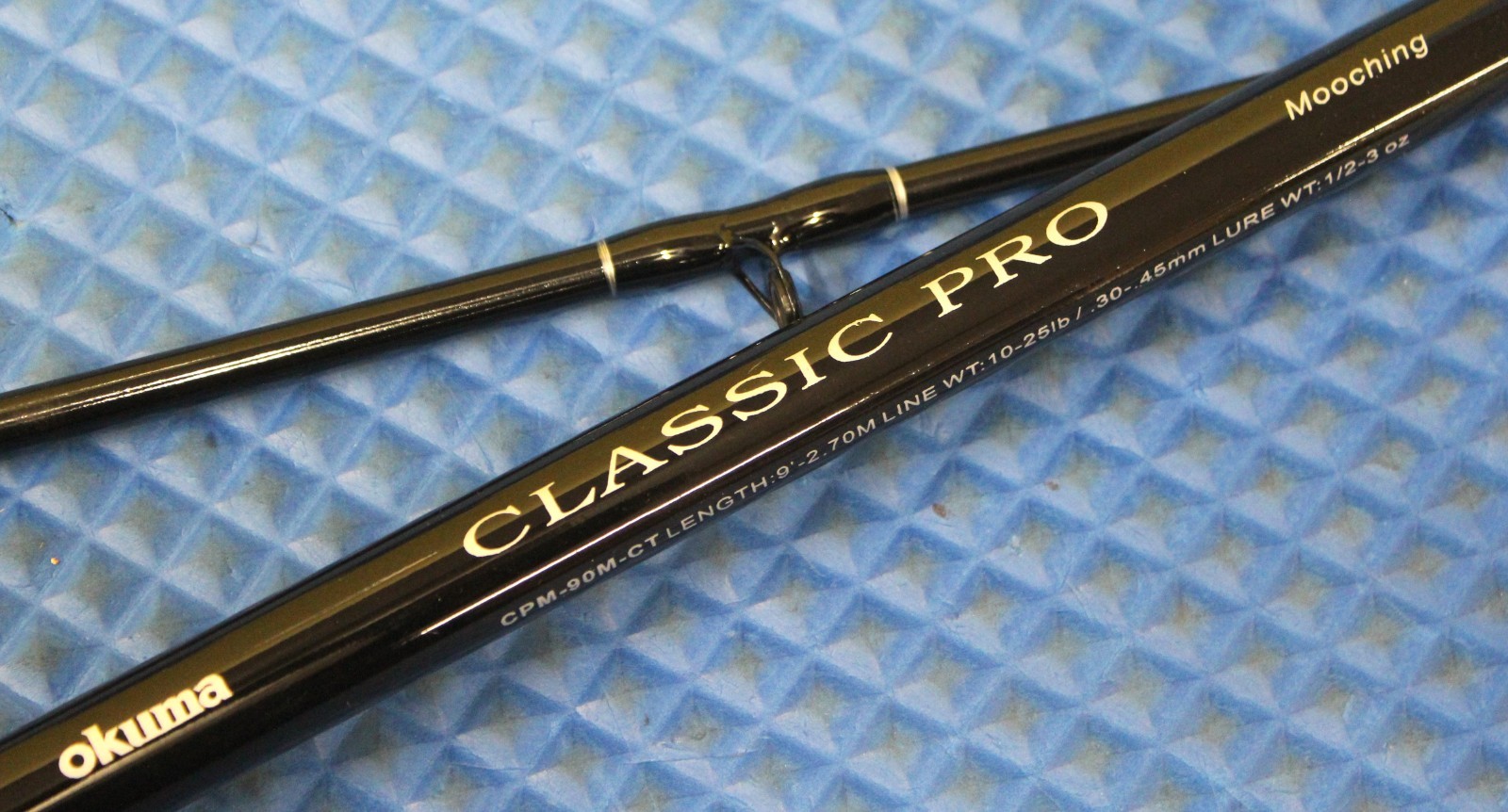 Okuma Classic Pro 9′ 0″ Trolling Rod Mooching CPM-90M-CT Chartreuse Tip
