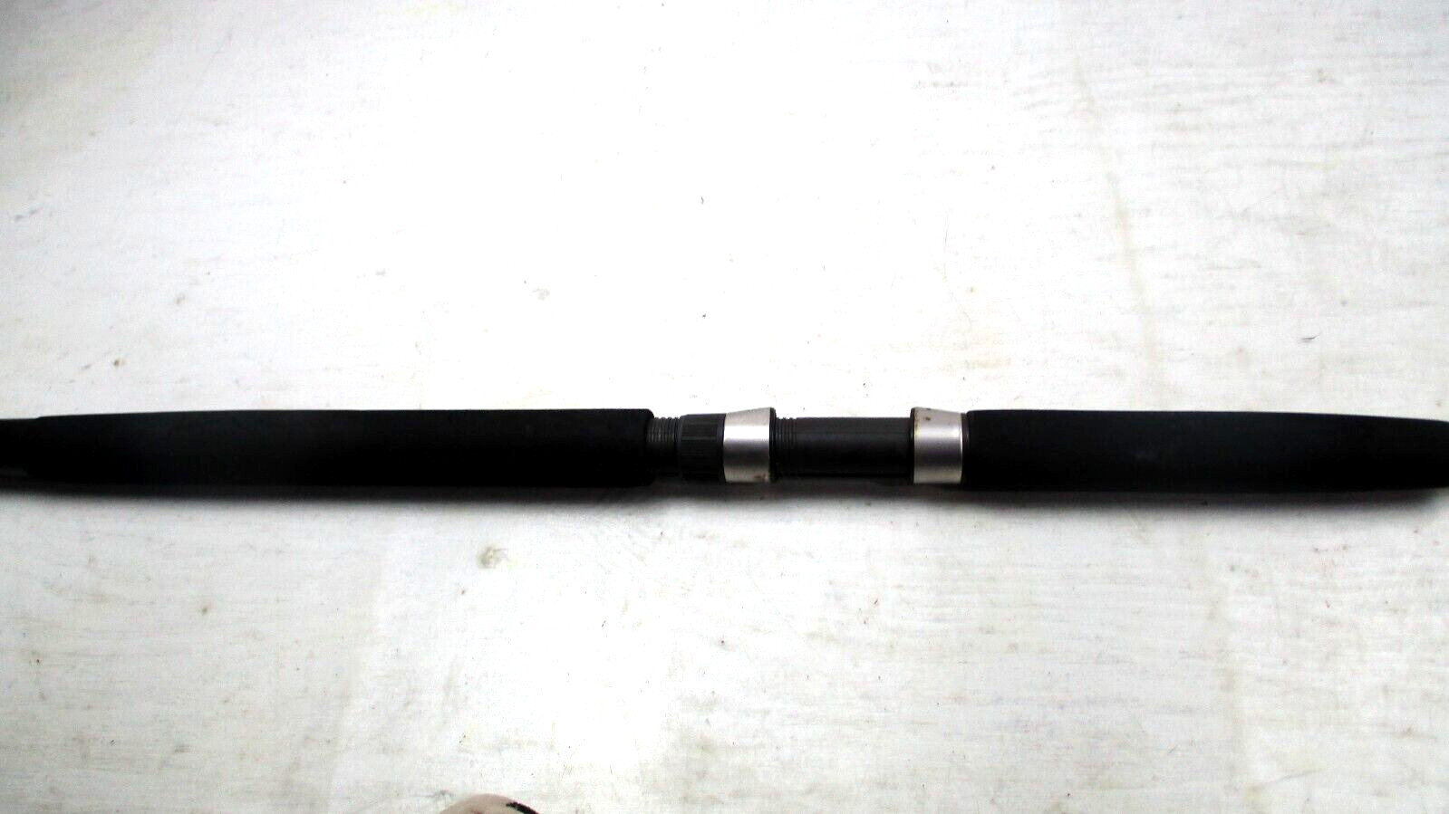 Shakespeare Tidewater TW66 4/0 F 6’6” 30 – 50,Lbs Fishing Rod Graphite