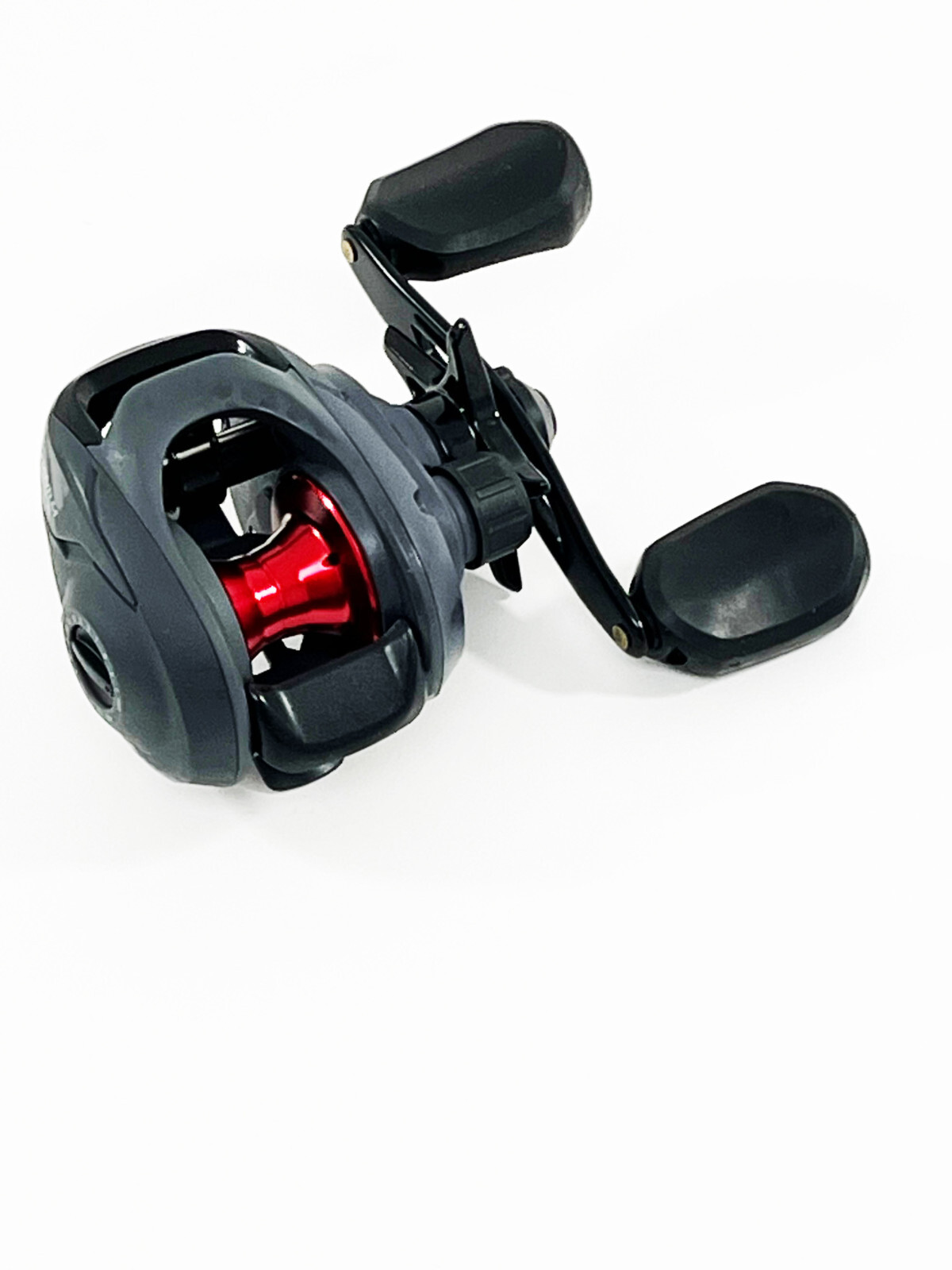 QUANTUM INVADE CASTING REEL 6.1:1 5 BEARING INV100S RH