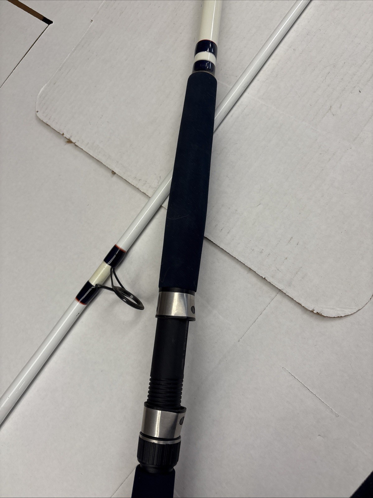 Eagle Claw Cat Claw Rod CC902HS 9’ Heavy Spinning Fishing Rod NOS