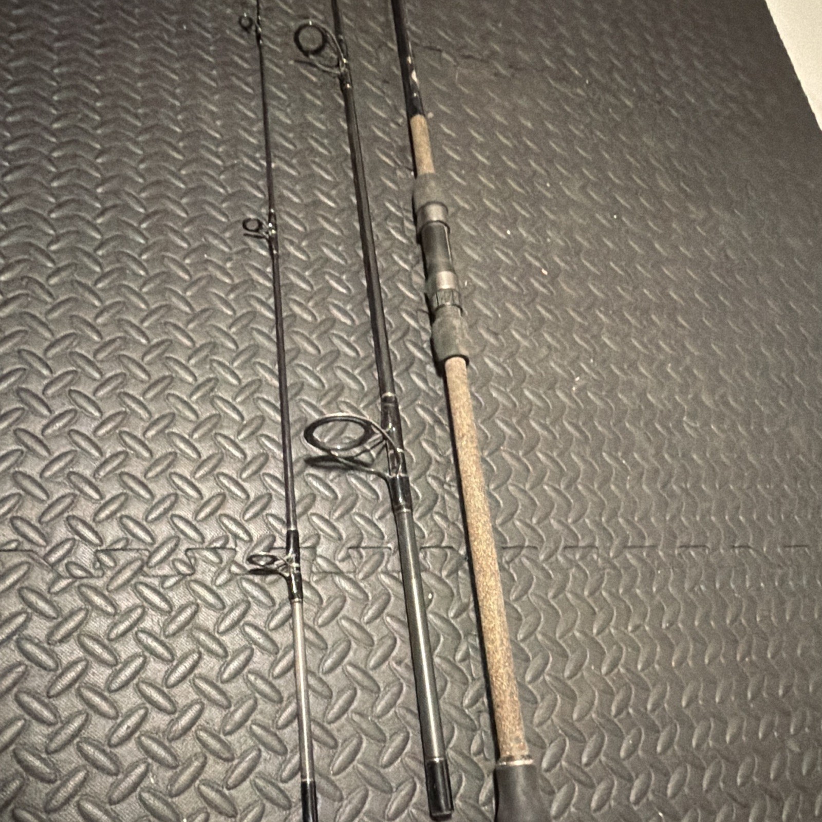 Tsunami Trophy II Inshore Spinning Rod 9’ 3”Med Heavy Mod Fast 3pc 10-20lb