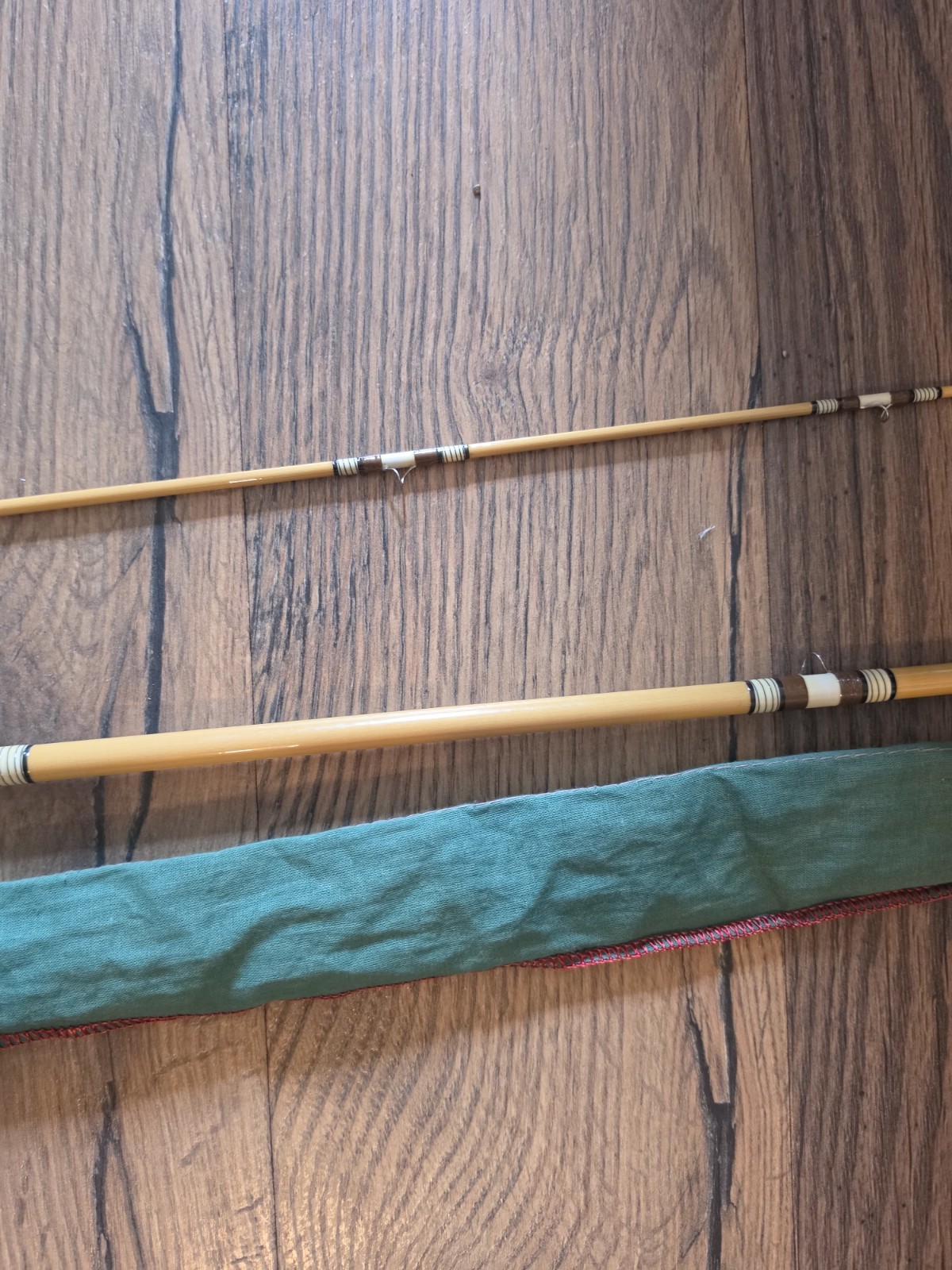 Heddon Pal Mark IV #8456 Fly Rod 8’3″ 7wt 2pc Fiberglass Cork Handle / Sleeve