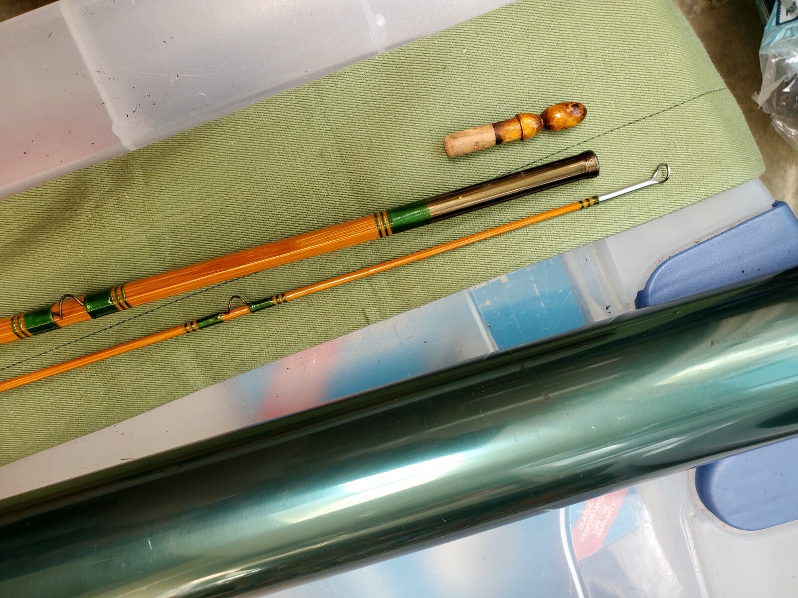 New Pezon Et Michel Bamboo Rod FRANCE 8’6″ 2pc w/2Fighting Buttons-tube-Sock