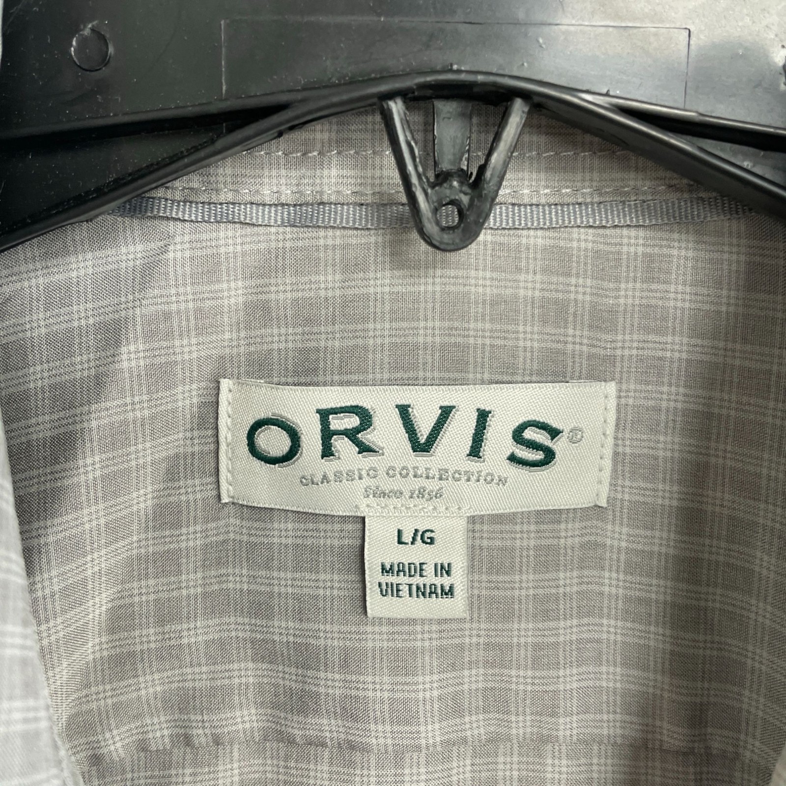 NWOT Orvis Men’s L Gray Short-Sleeve Button-Down Shirt Outdoor J2035