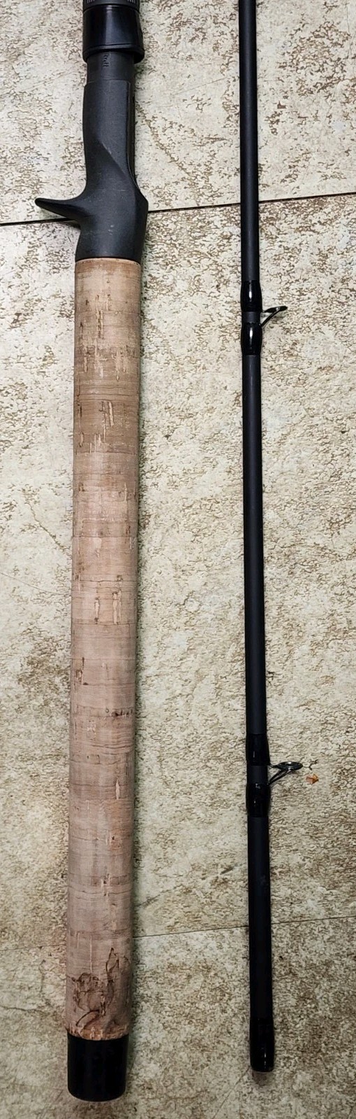 Okuma Guide Select Im-8 Graphite 8’6″ 2pc Med-hvy 10-20lb Casting Rod EUC