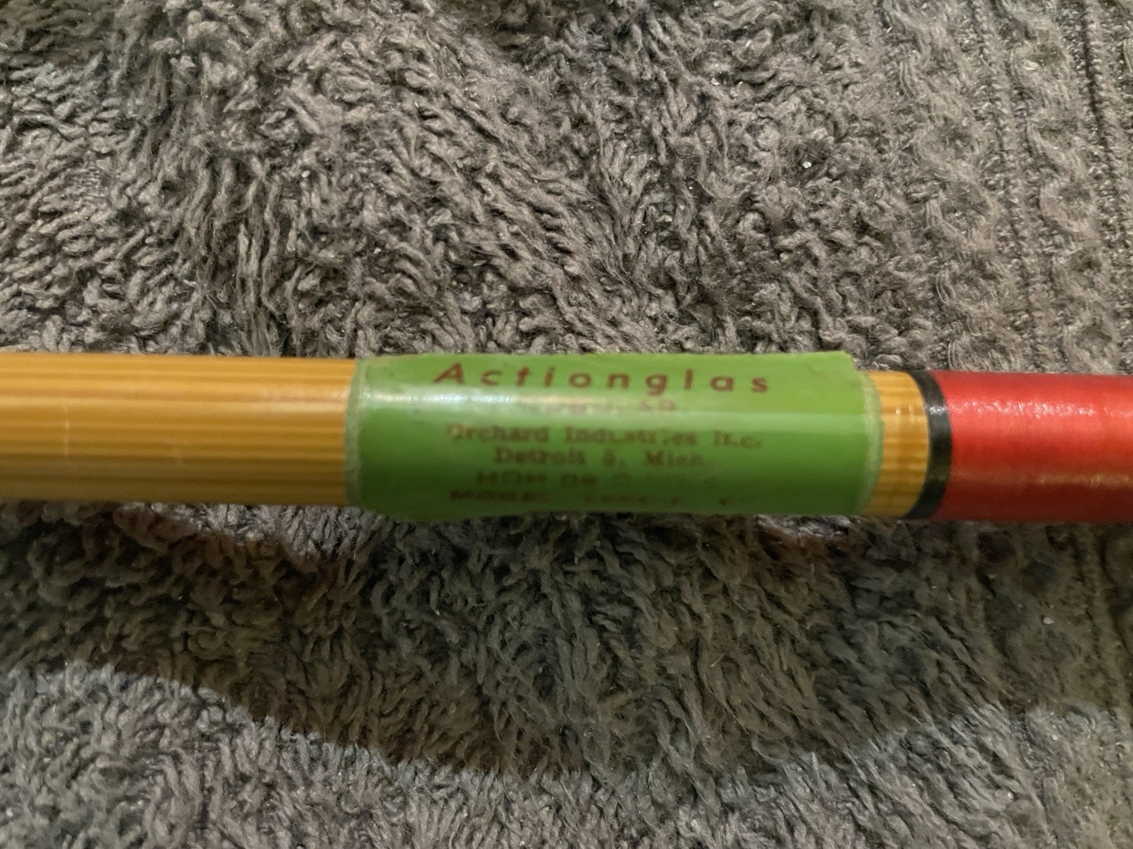 Orchard Industries Actionglas Fly Rod 8’6″ w Original Sock-New W Plastic
