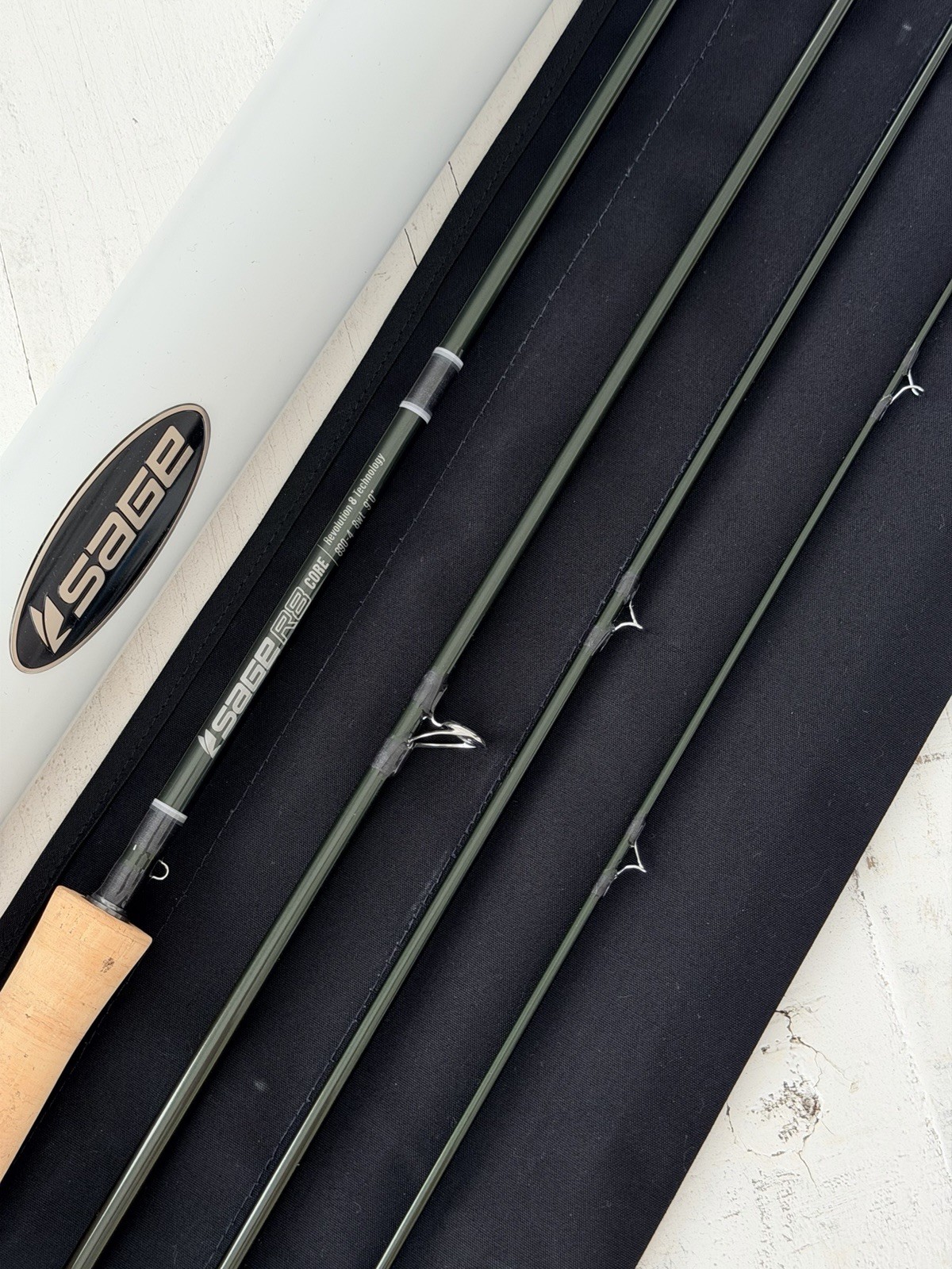 **BEAUTIFUL** 🔥 SAGE R8 Core 8wt. 9’ft~4Pc FlyRod!! 🔥~LEGENDARY~🔥