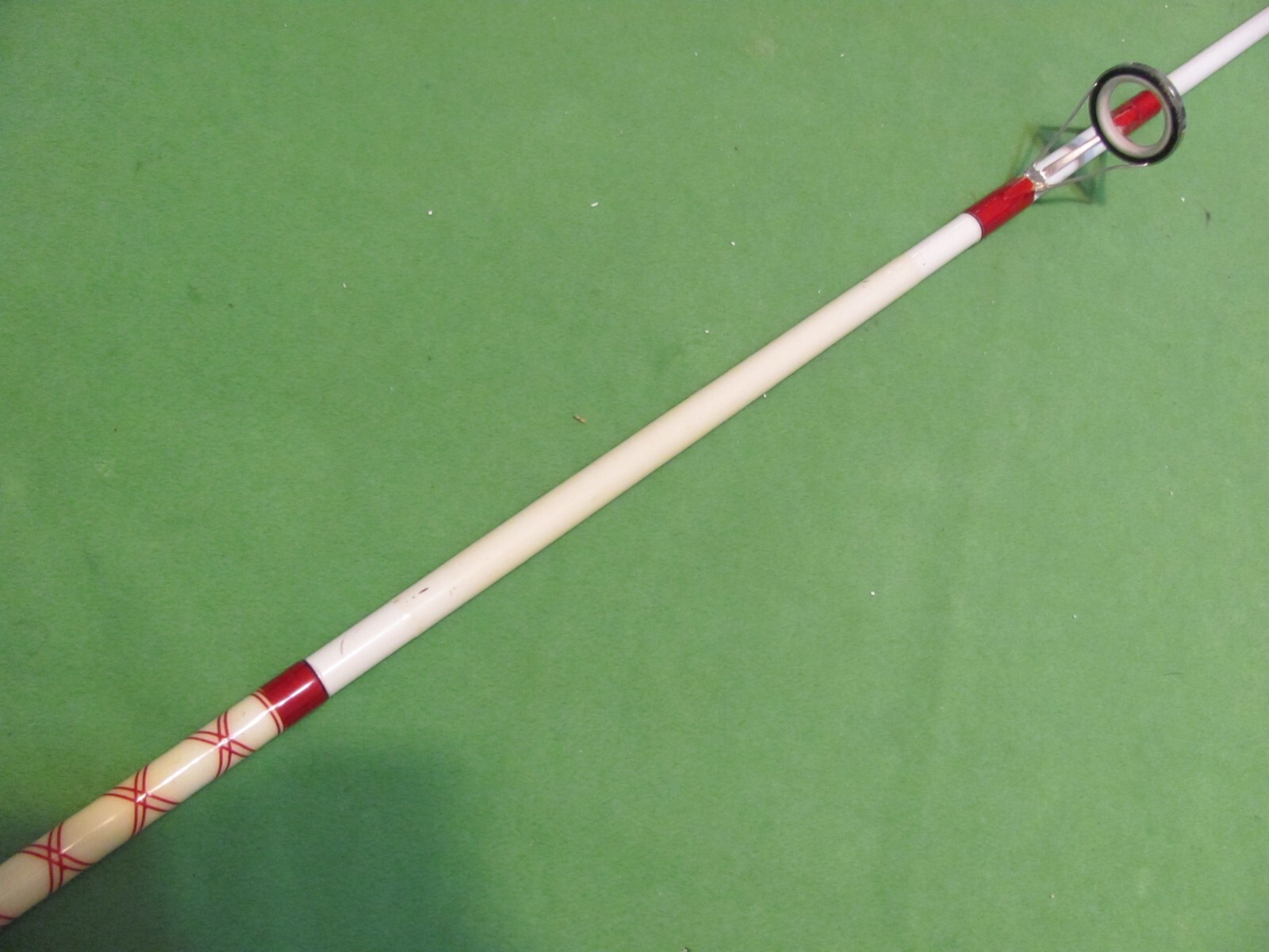 Vintage St. Clair Glass Boat 7′ 0″ Heavy Action 1- Piece Spinning Fishing Rod