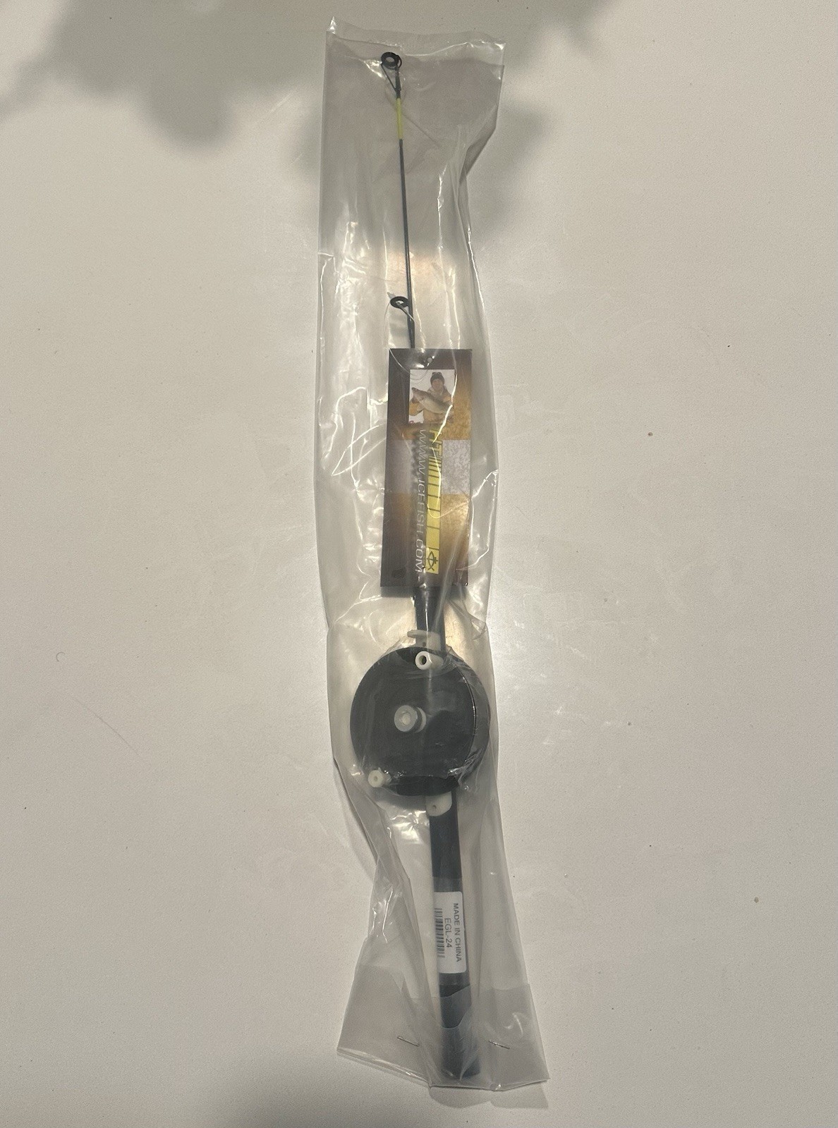 HT EGL-24 Graphite Jig Pole 24″ – Rigged W/Sponge Bobber