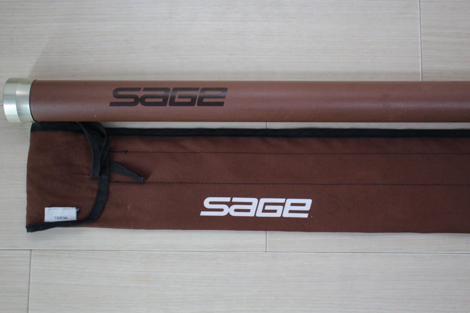 SAGE SLT 383-3 Fly Rod 8’3” #3 3pc Graphite IIIe Light Line w/ Tube Sock M90