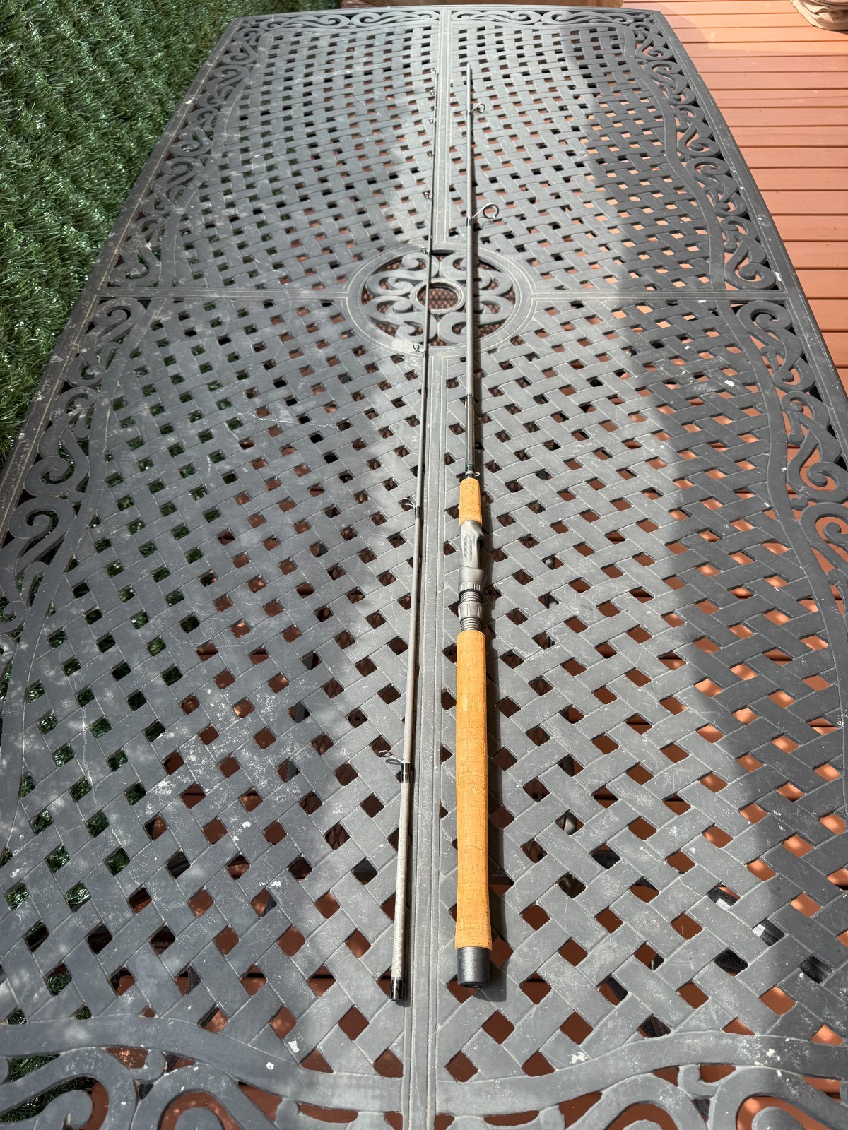 Lamiglas G1000 Pro GP106MLS, 10’6″, Med Light, Mod-Fast, 6-10lb, 1/8-1/2oz, Spin