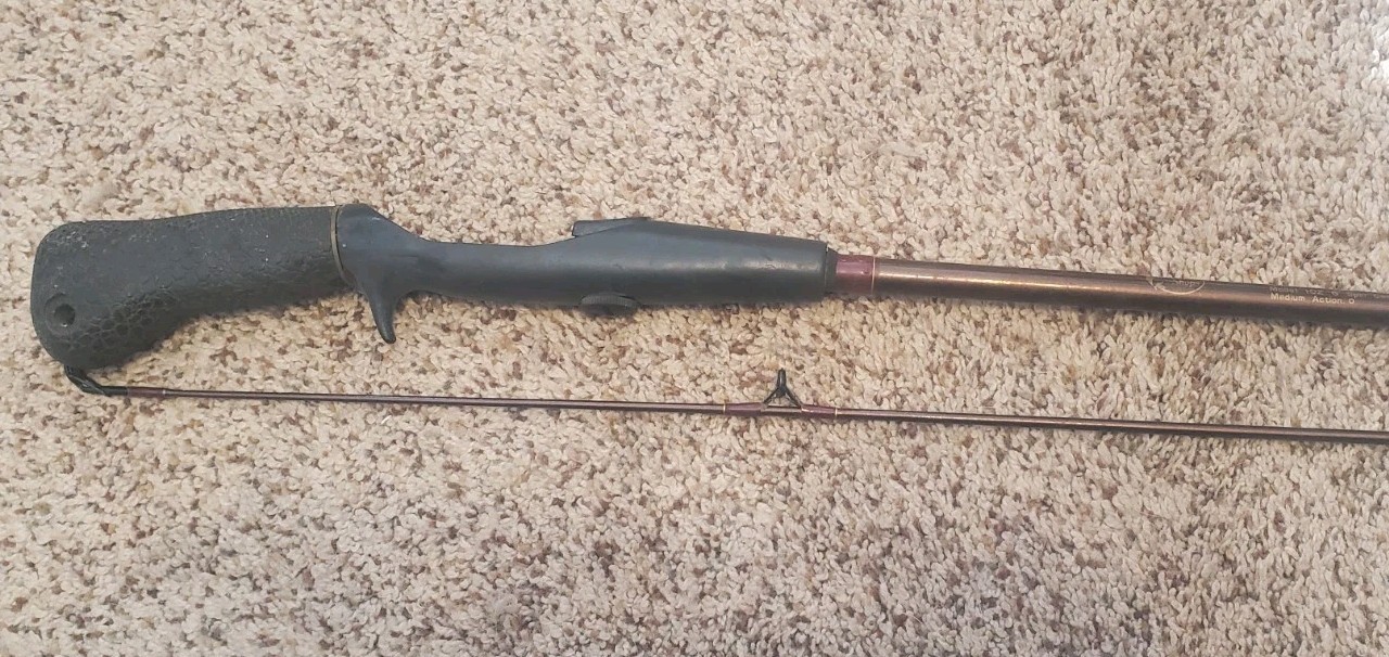 Bass Pro Shops Classic 100 Series 102 Casting Fishing Rod 6′ Medium 2 Piece
