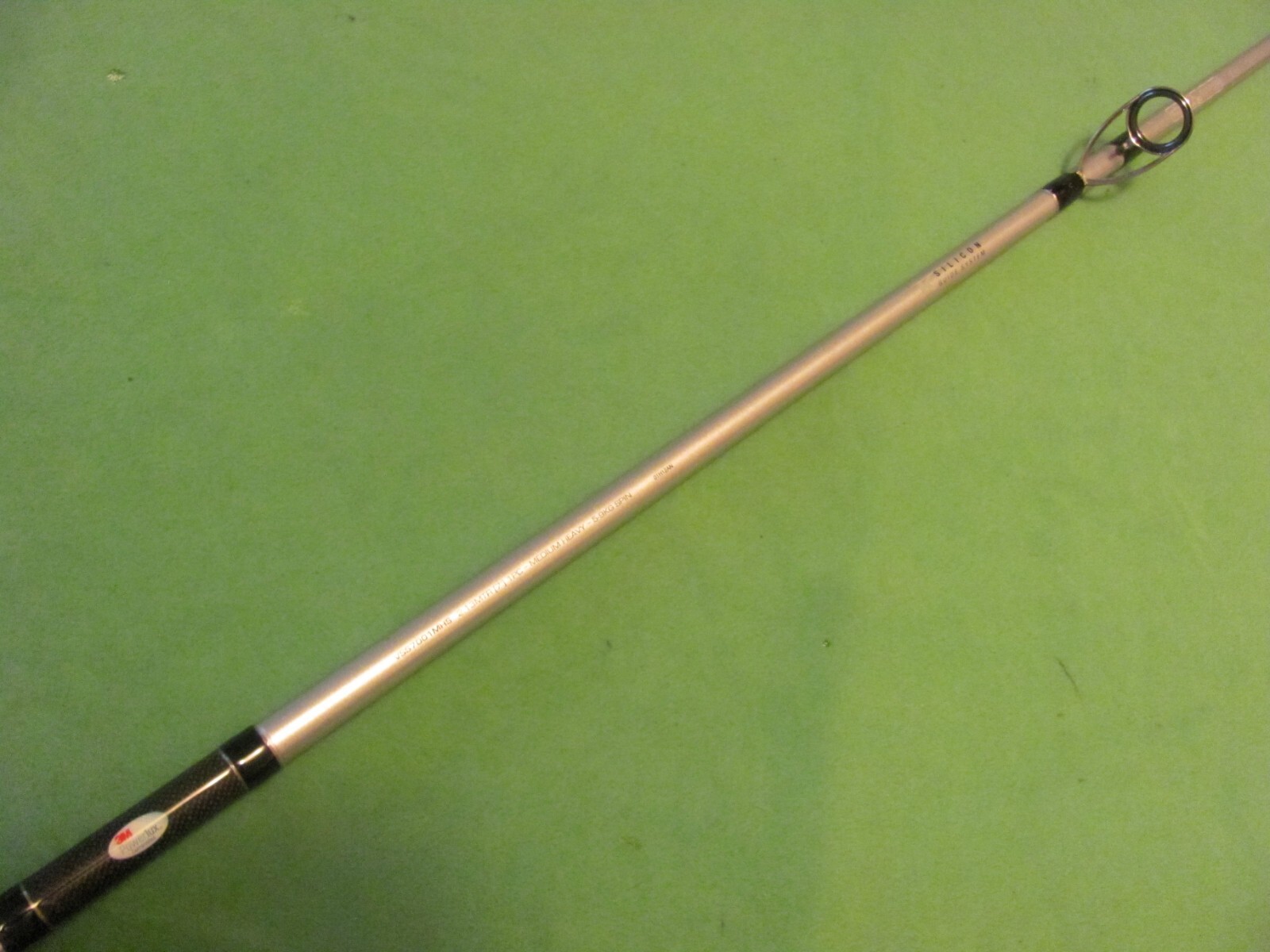 Abu Garcia Vanguard 40 Ton Graphite 7’0″ Med. Heavy Action Spinning 1-Piece Rod.