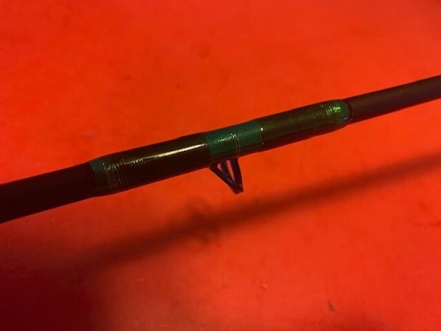 CUSTOM BUILT GLOOMIS 7 FOOT 6 INCH 12 TO 25 POUND CLASS BAITCASTING FISHING ROD