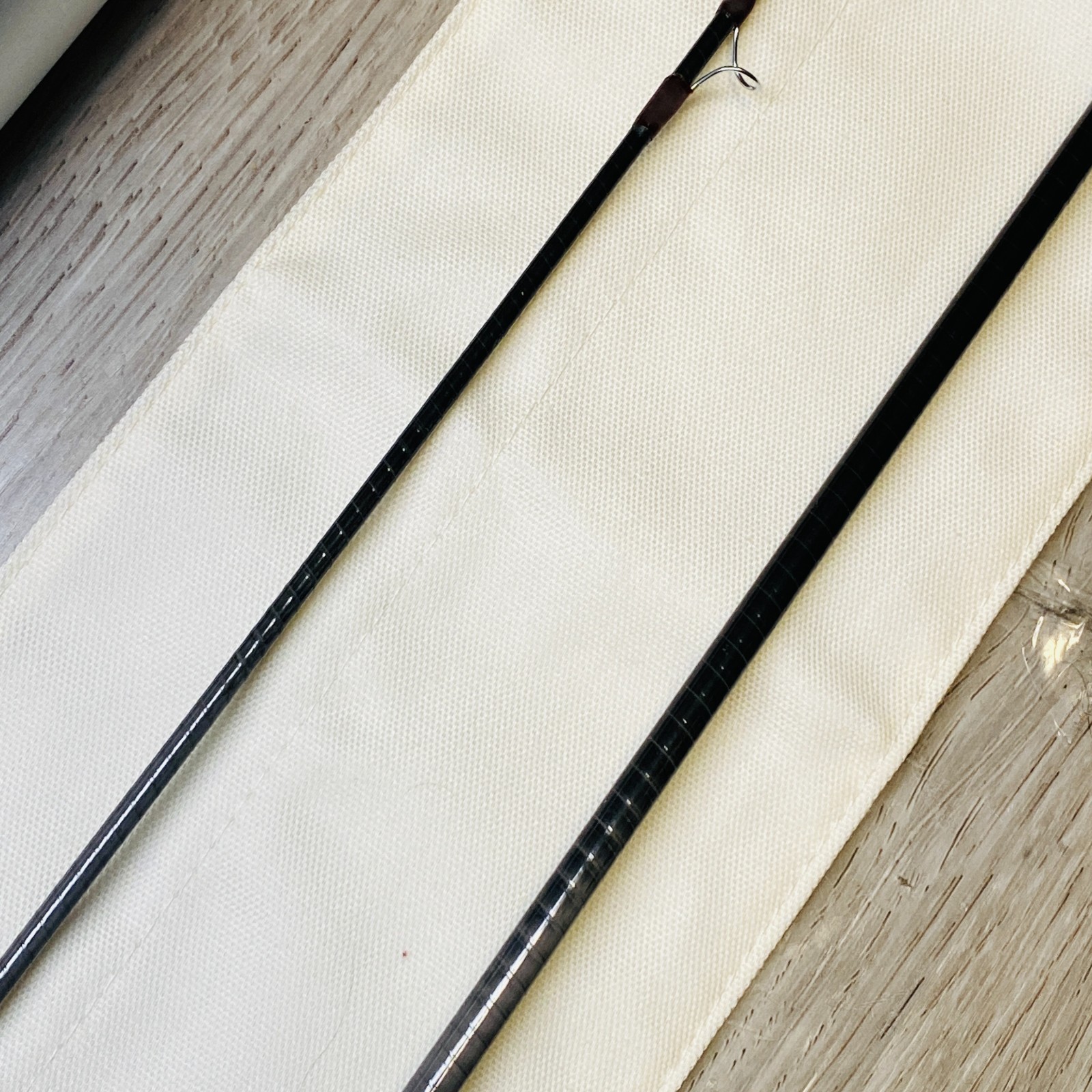[Excellent+] Orvis Graphite “Flea” Fly Fishing Rod. 6’ 6” 4wt. W/ Tube Sock 0779