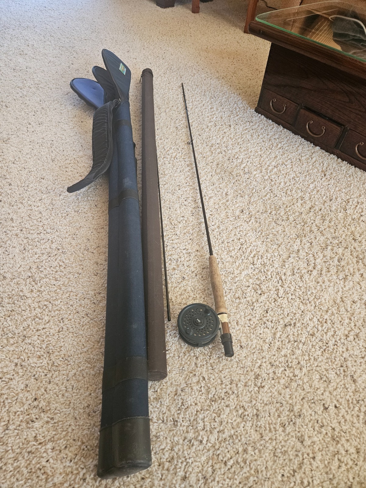 sage graphite ii fly rod with wooden cork handle