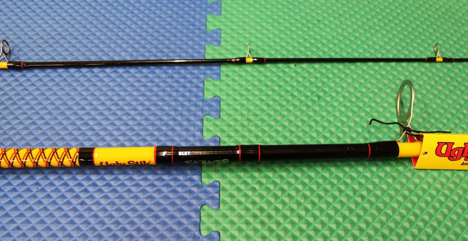 Ugly Stik Bigwater 10′ Spin Rod Medium Heavy 2-Piece BWSF1530S102 1539235