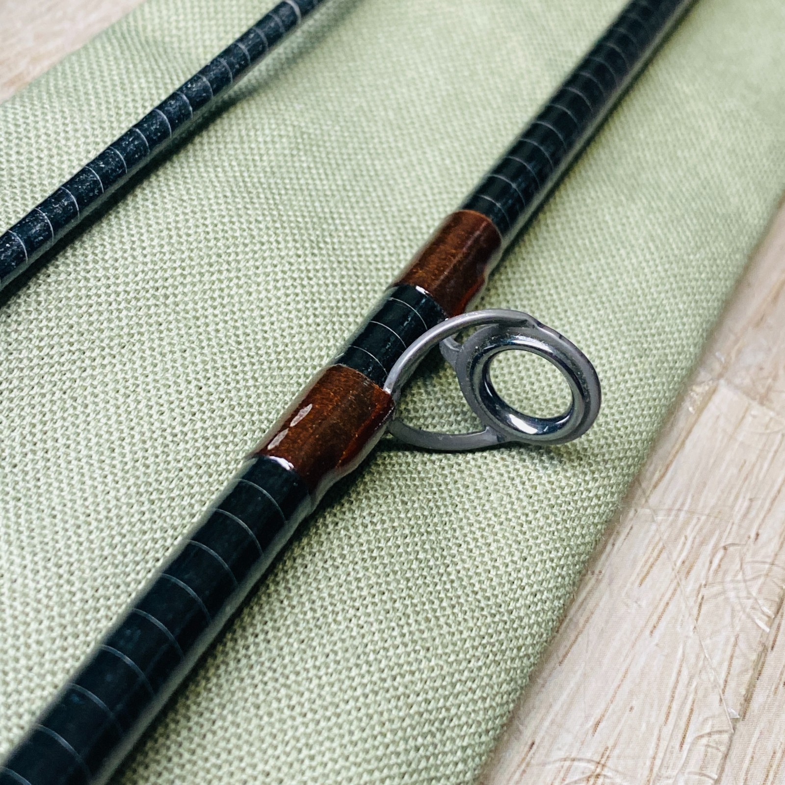 Orvis Superfine Seven Eleven 7’11” 4wt Fly rod w/Tube Socks 1296