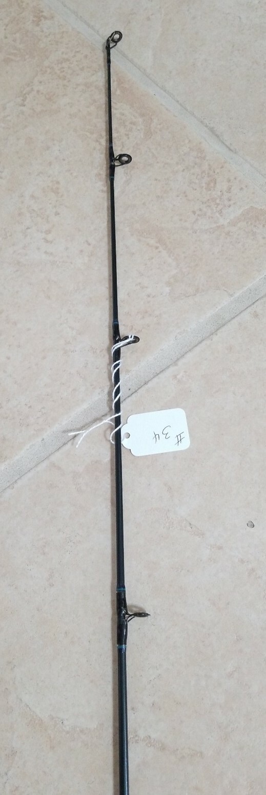 (#34) Bass Pro Shops Pro Comp II PC2-70MT Med. Action 7′ 8-17 lbs. Line