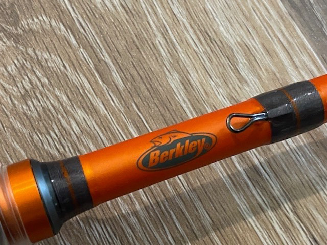 Berkley Lightning Rod Shock BCSHK601M 6′ 1 Pc Med Fast 8-17 ib Line Casting Rod