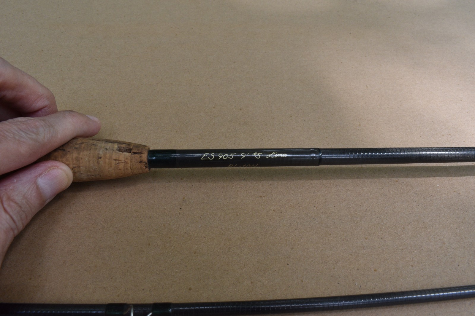 Thomas & Thomas ES 905 Fly Rod – 9’0″, 5wt, – excellent condition.