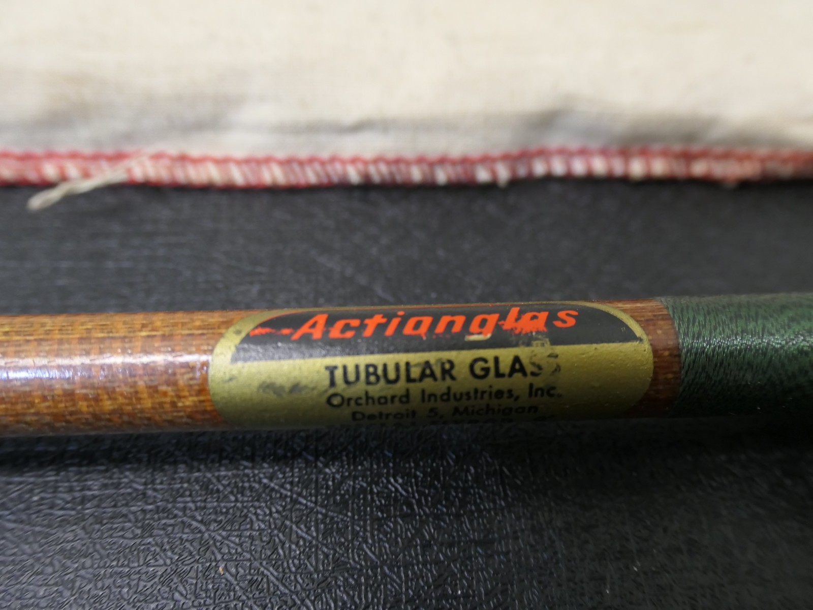 Vintage ACTIONGLAS Tubular Glass Special 9′ Fly Rod