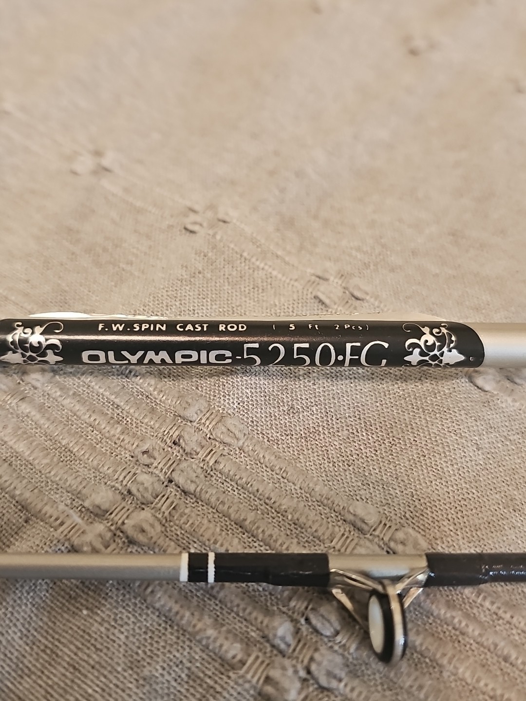 New Olympic 5250-FG Spin Cast Rod