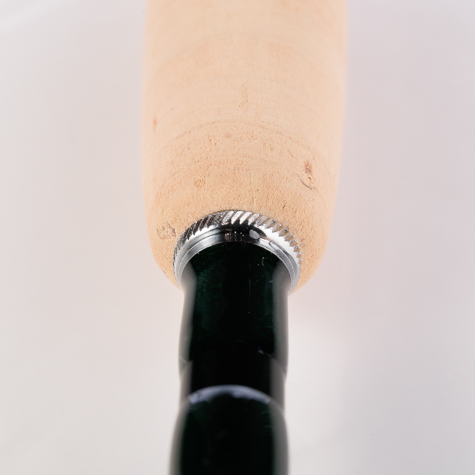 R L Winston AIR 2 9 FT 5 WT Fly Rod – Free Fly Line – FREE 2 DAY SHIPPING