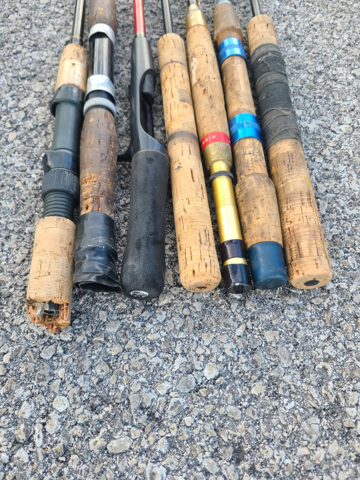 Vintage & Current Fishing Rods Mixed Lot Of 7 Poles