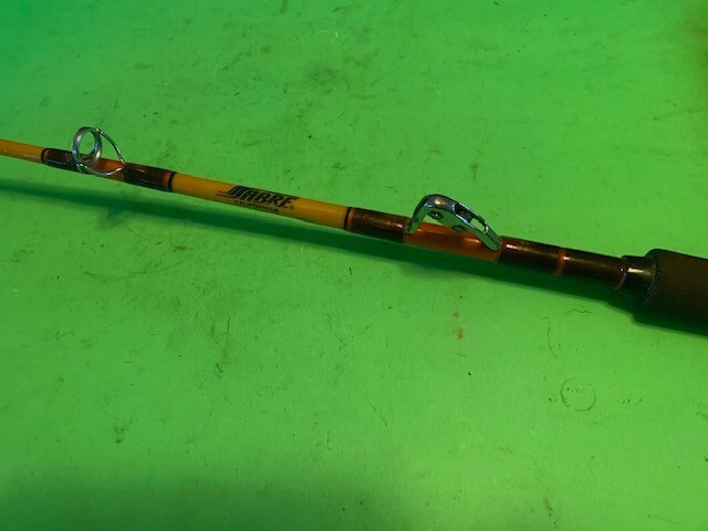 VINTAGE SABRE CALIFORNIAN 5 FOOT 6 INCH 30 TO 80 POUND RATED TROLLING FISHING RO