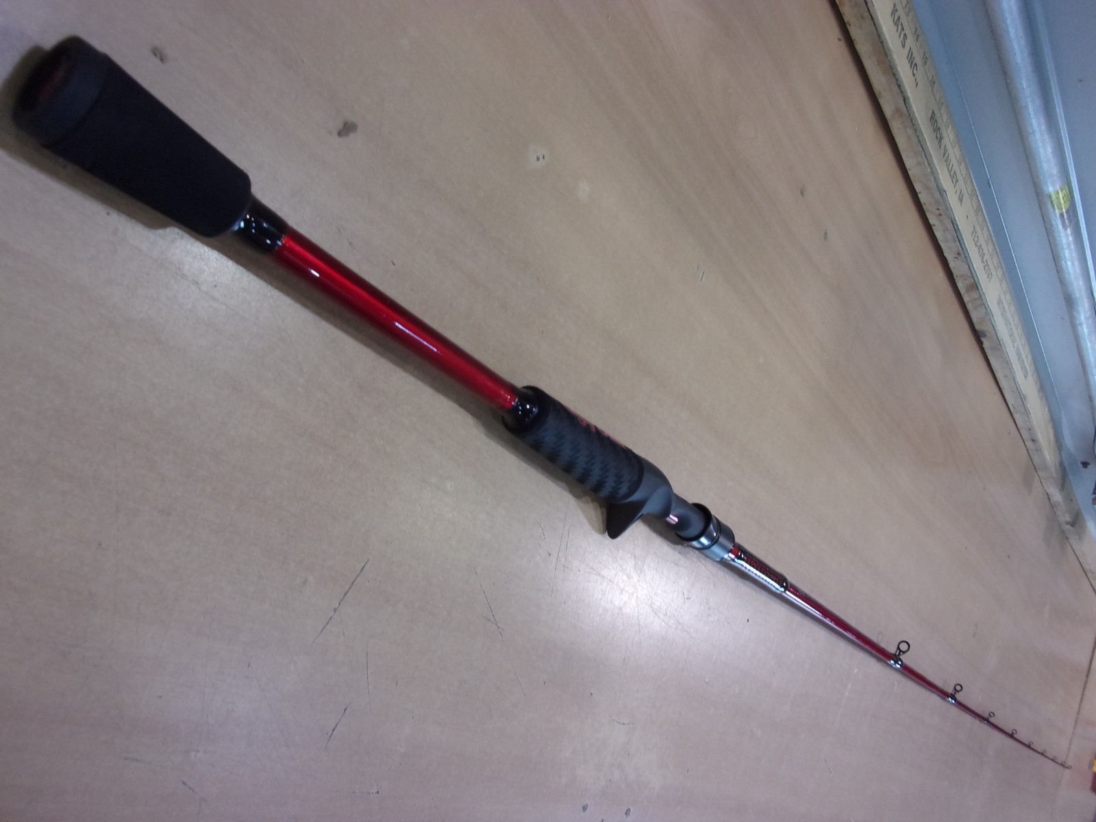 SHAKESPEARE UGLY STIK CARBON 7 foot 6 inch Heavy casting rod