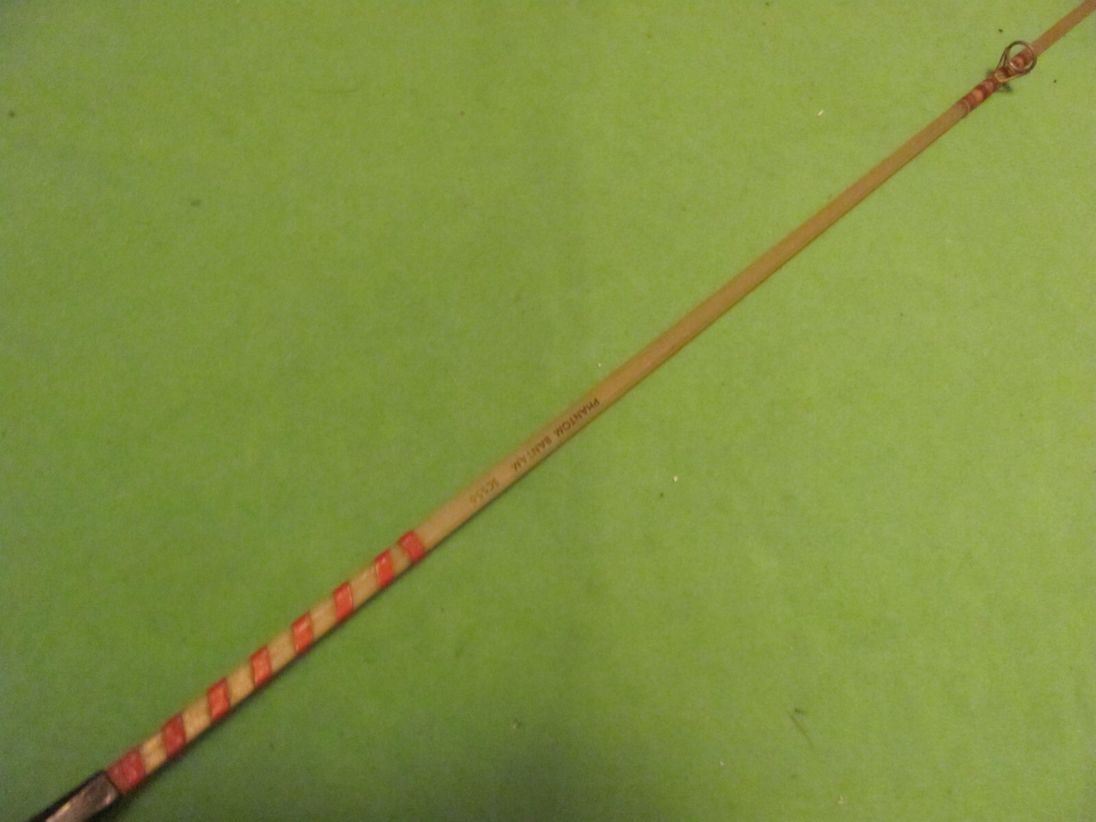 Vintage PHANTOM BANTAM SCS56 5′ 6″ 1-Piece Solid Fiberglass Casting Rod.