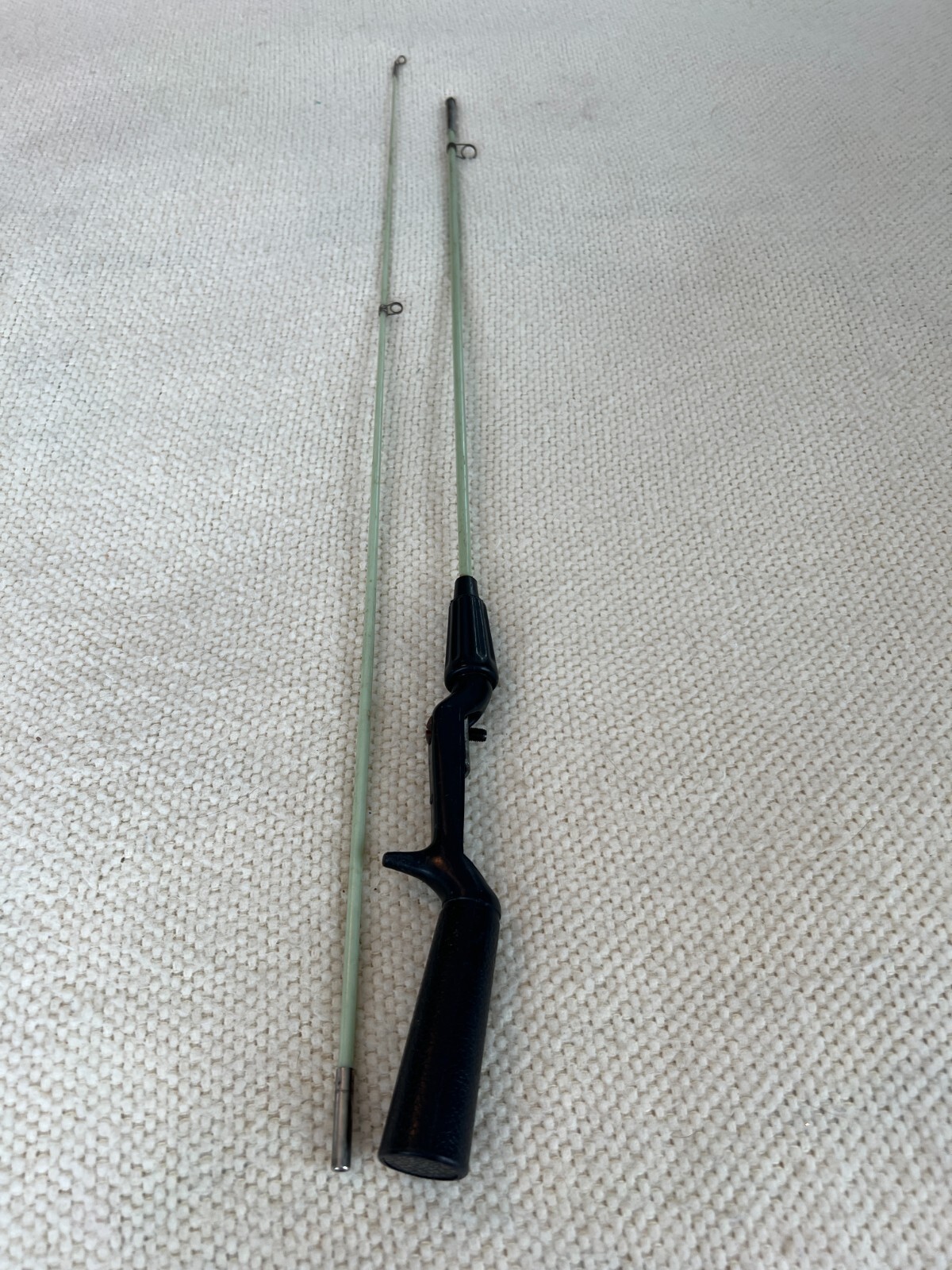 Vintage Johnny Walker 1 Spin Cast Rod