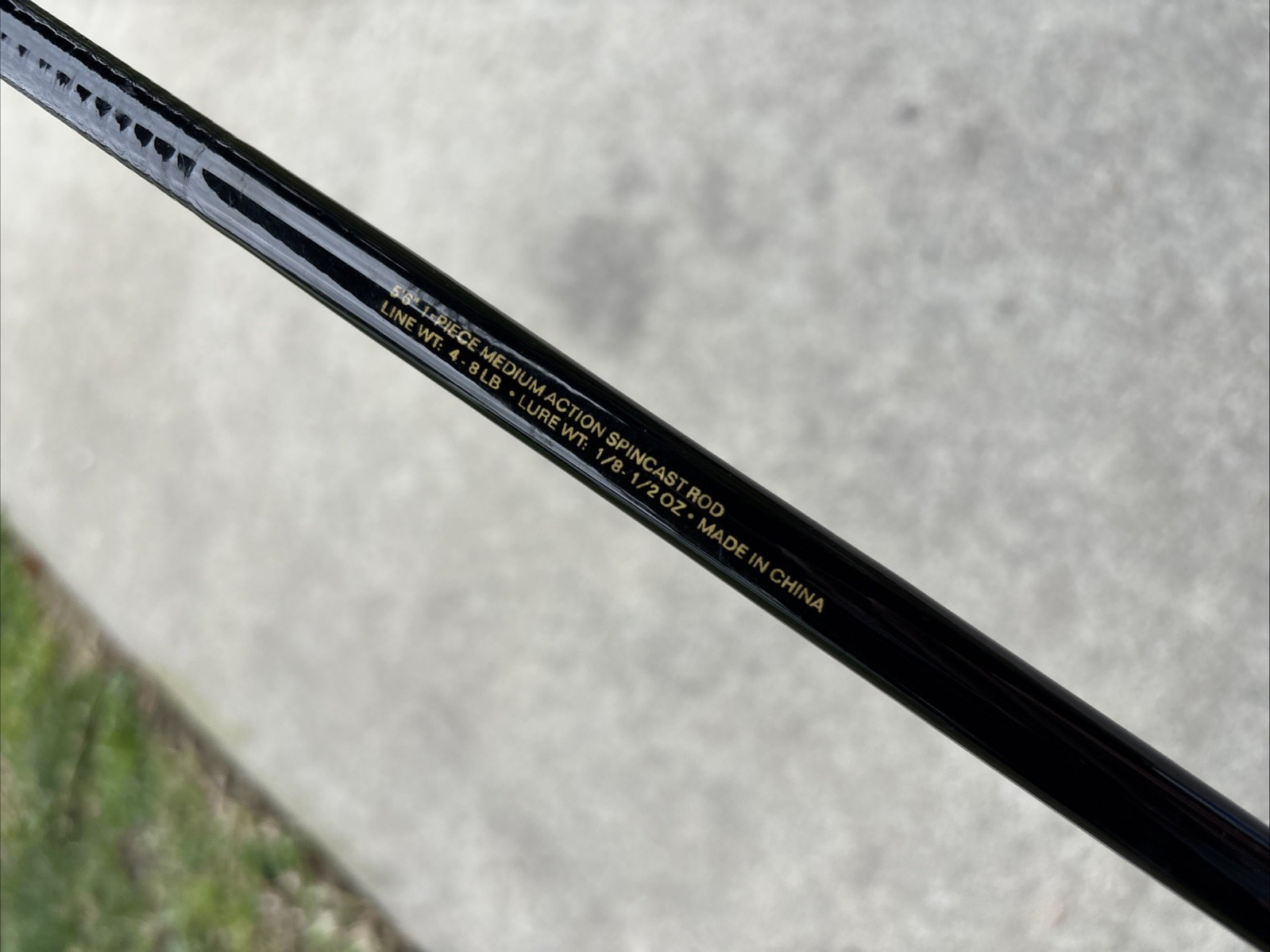 Commodore 5’6” 1-Piece Medium Action Spincast Fishing Pole Rod 4-8LB 1/8-1/2oz