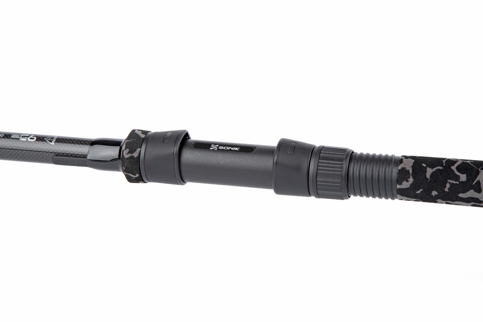 NEW 2025 Sonik Xtractor+ DARK CAMO Carp Rods – All Sizes – (AC0161 – AC0165)