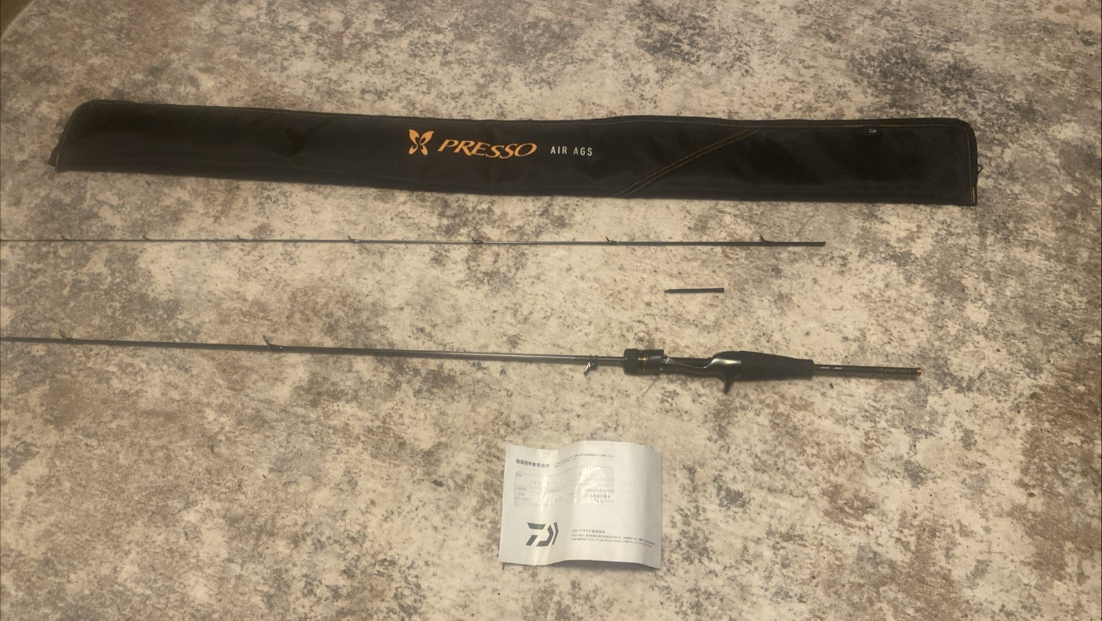 Daiwa Presso Air AGS 61LB – Top section is broke. Parts Only!
