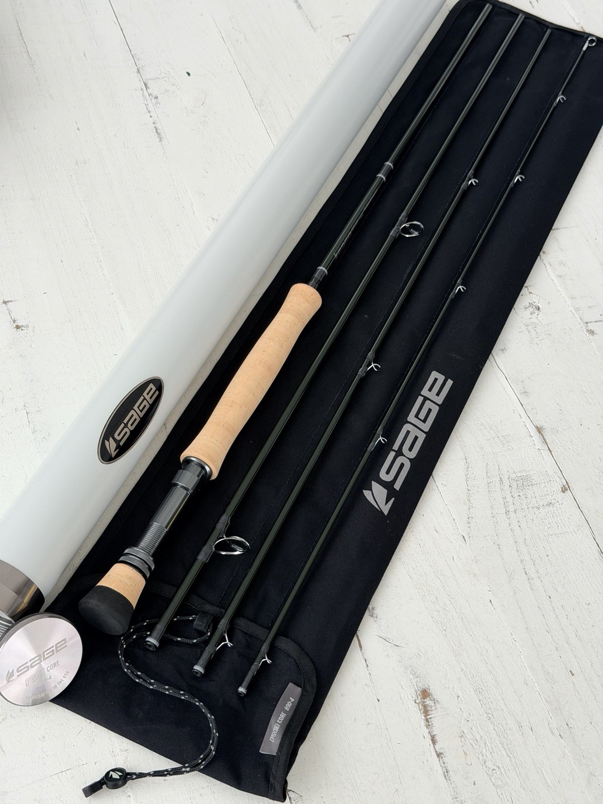 **BEAUTIFUL** 🔥 SAGE R8 Core 8wt. 9’ft~4Pc FlyRod!! 🔥~LEGENDARY~🔥