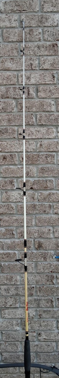 Berkley Pro Select Fishing Rod 7’0″ , 2 Piece, white reflective, Old Used