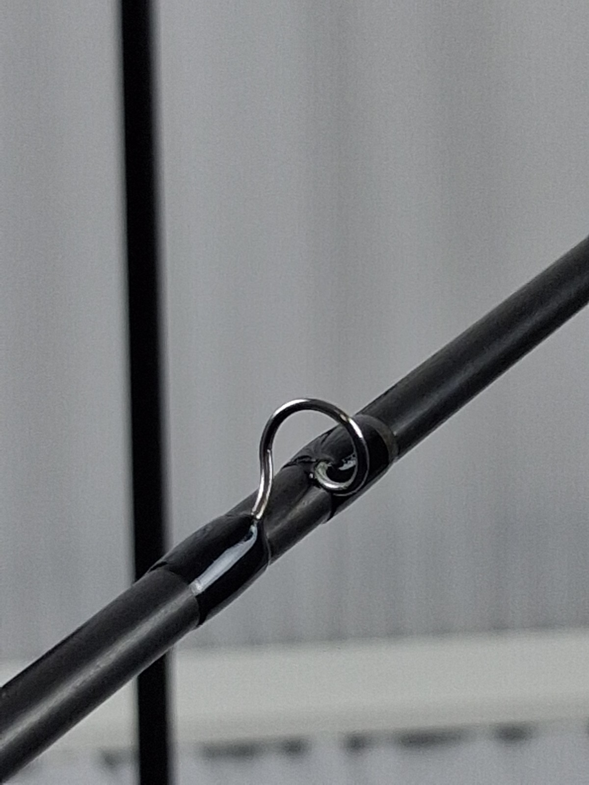 scott 804 8ft 2 pc fly rod 2.8 oz 4 line with case in Great condition