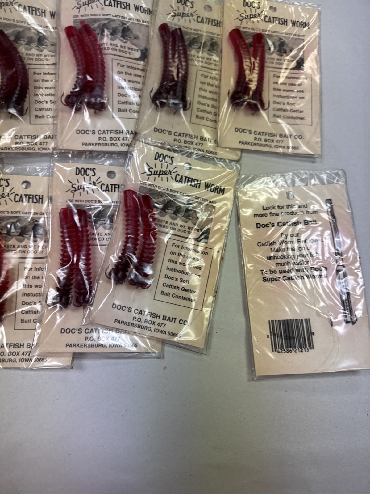 DOC’S SUPER CATFISH WORMS 12 PK DCW-RED WORKS w/ DOC’S SONNY’S & JUNNIES