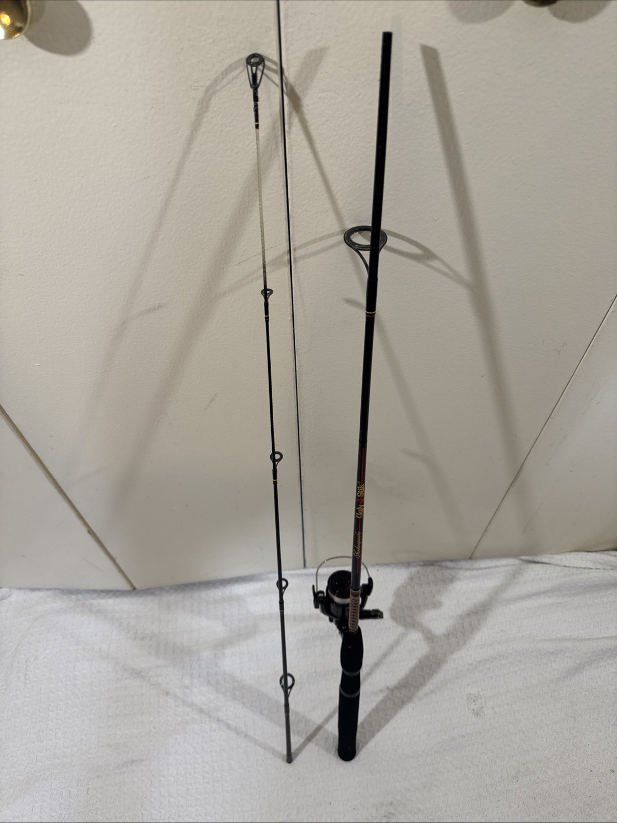 Shakespeare UGLY STICK SPL 1102 Fishing Rod 2-Piece Medium Action 6’0” Combo