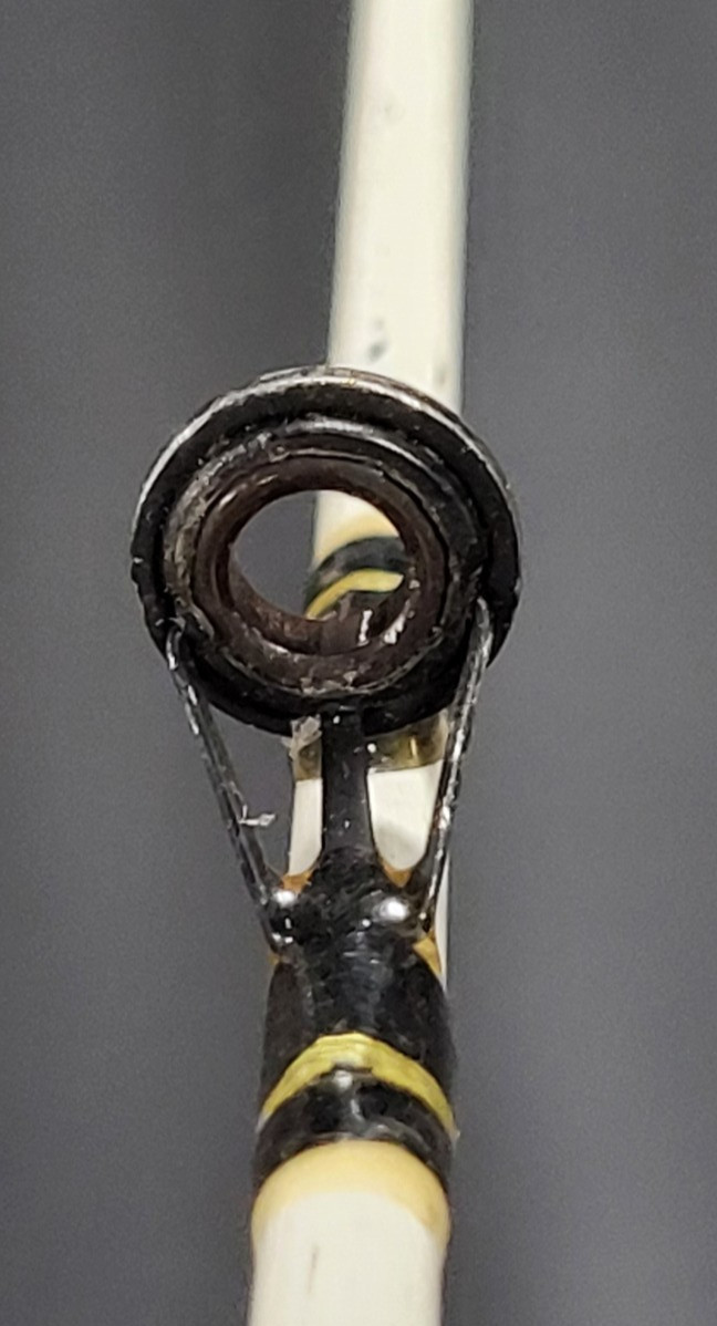 Shakespeare Tiger Bait Casting Rod 6’6″ TSC662MH, Medium Heavy, 2 Piece, EX Cond