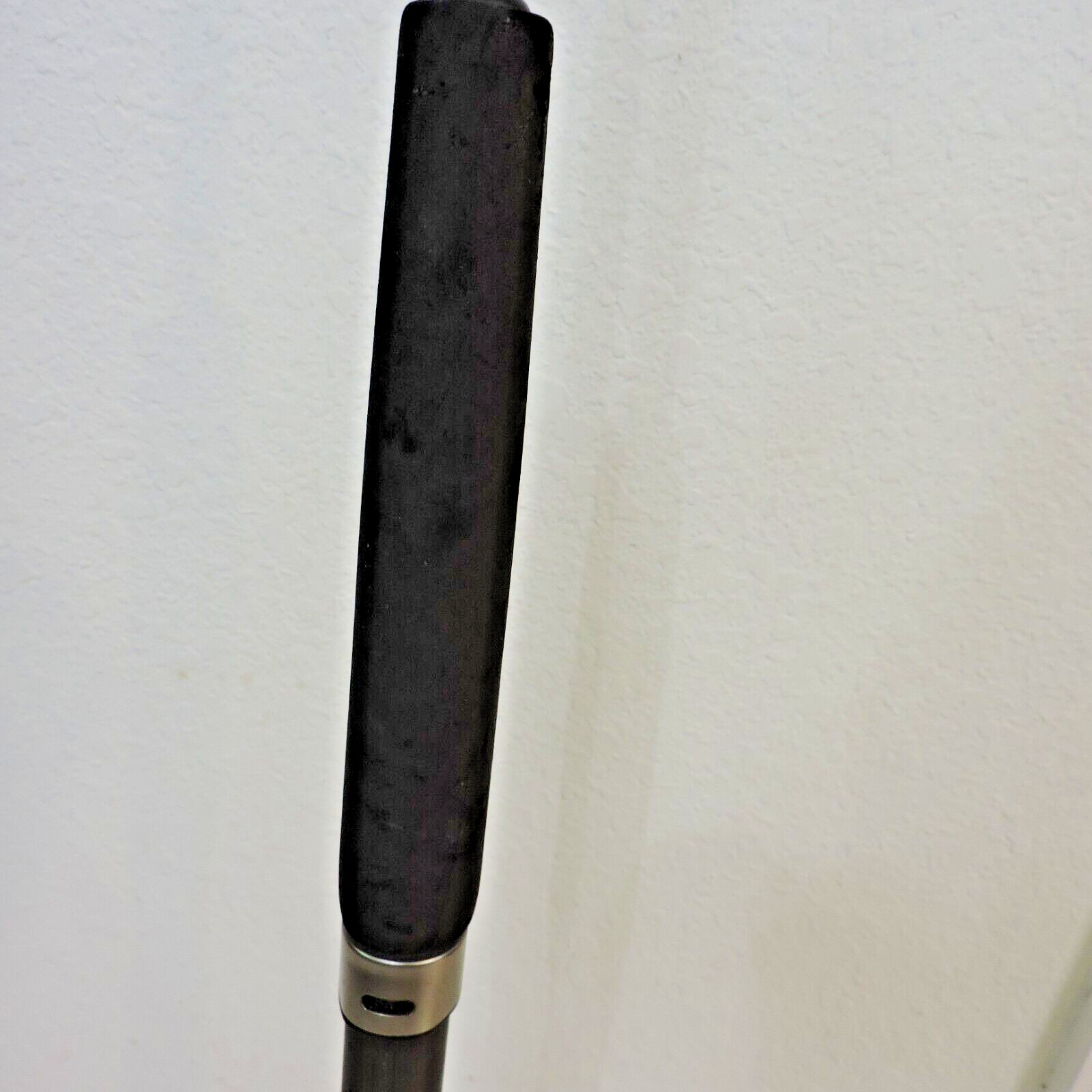 Shakespeare Tidewater TW 66 3/0 F 6’6″ Medium 20-40 lb Line Rod