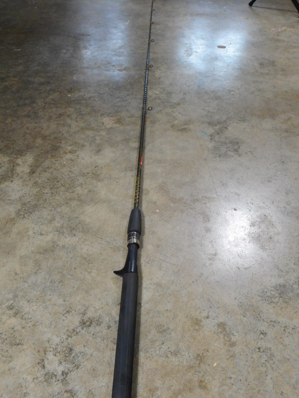 Abu Garcia IM6 Graphite IBPL70L Popping Special Casting Rod 8 17 lb