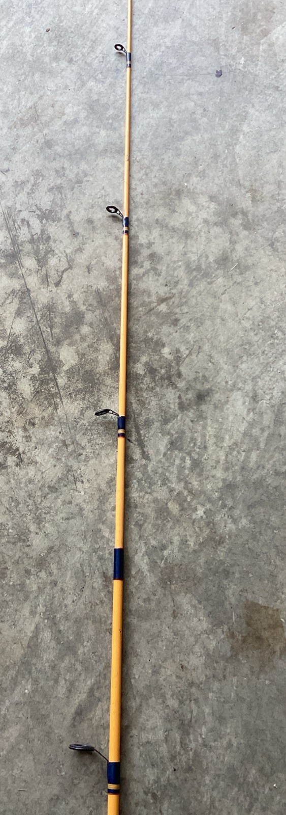 Eagle Claw Water Eagle 8’2” Graphite WE204 Spinning Fishing Rod