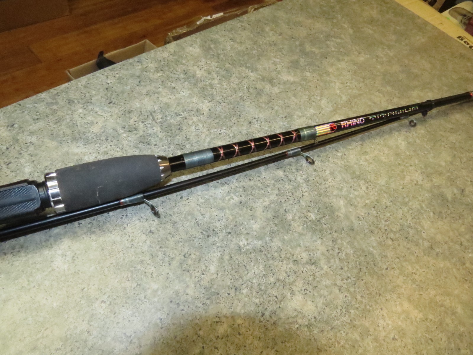 Rhino Titanium RHTC602M 6′ 2pc Medium/ Action Casting Rod
