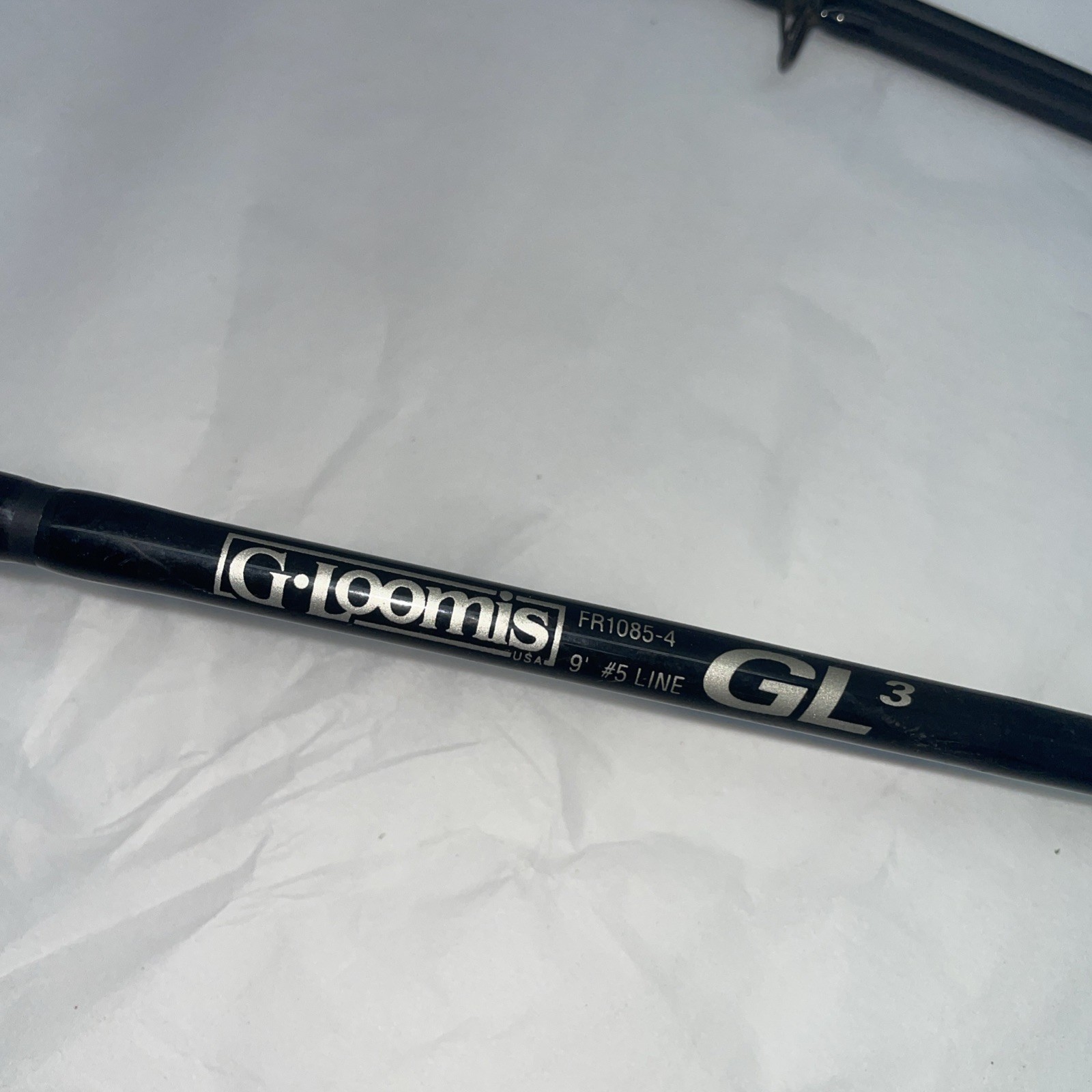 G Loomis FR 1085-4 GL3 Fly Rod9′ #5 Line W/ Aikelen ZF-75 Reel