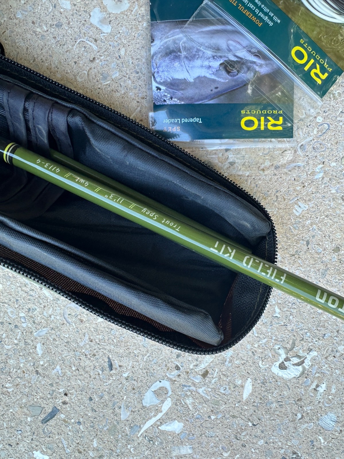 Redington FIELD KIT – TROUT SPEY Fly Rod 11′ 3″ 4 weight 4 piece w reel and line