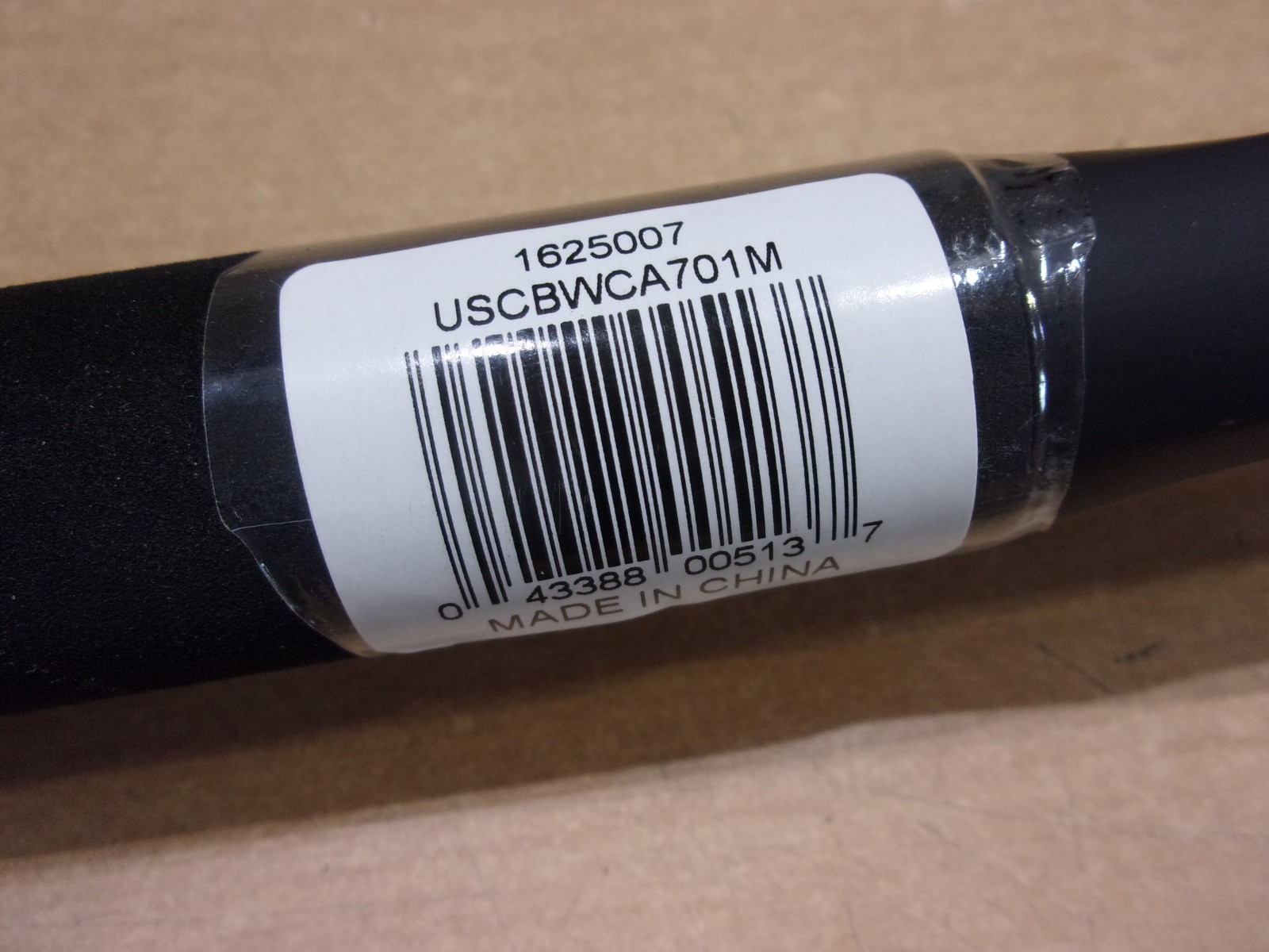 SHAKESPEARE UGLY STIK CARBON WALLEYE 7 foot Medium casting rod